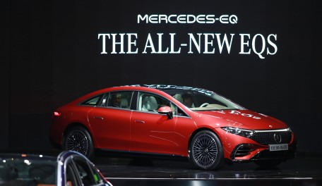 Impressive performances of Mercedes-Benz at Vietnam Motor Show 2022
